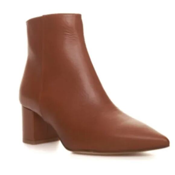 L'Agence Jeanne Il Pointed Toe Bootie - Picture 2 of 14